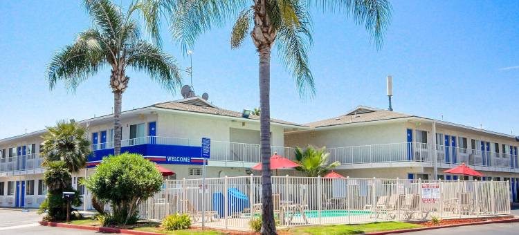 加州图莱里6号汽车旅馆(Motel 6 Tulare, CA)图片