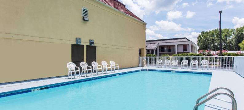 狄龙戴斯酒店(Days Inn by Wyndham Dillon)图片