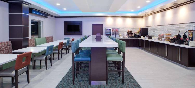 米德兰南部希尔顿星火酒店(Spark by Hilton Midland South)图片
