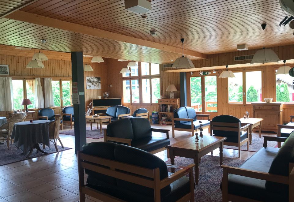 Hotel Roc et Neige Hotel Overview