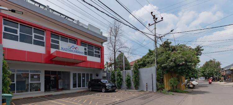 红多兹伊斯兰酒店-近DPRD卡布帕腾梳邦(RedDoorz Syariah Near Dprd Kabupaten Subang)图片