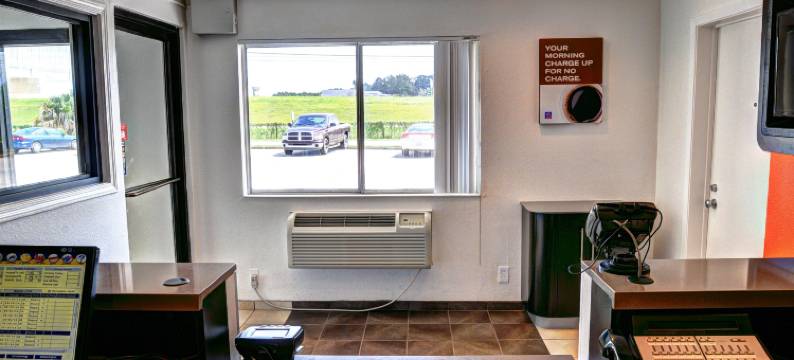 新奥尔良6号汽车旅馆 - 斯莱德尔(Motel 6 Slidell, la - New Orleans)图片