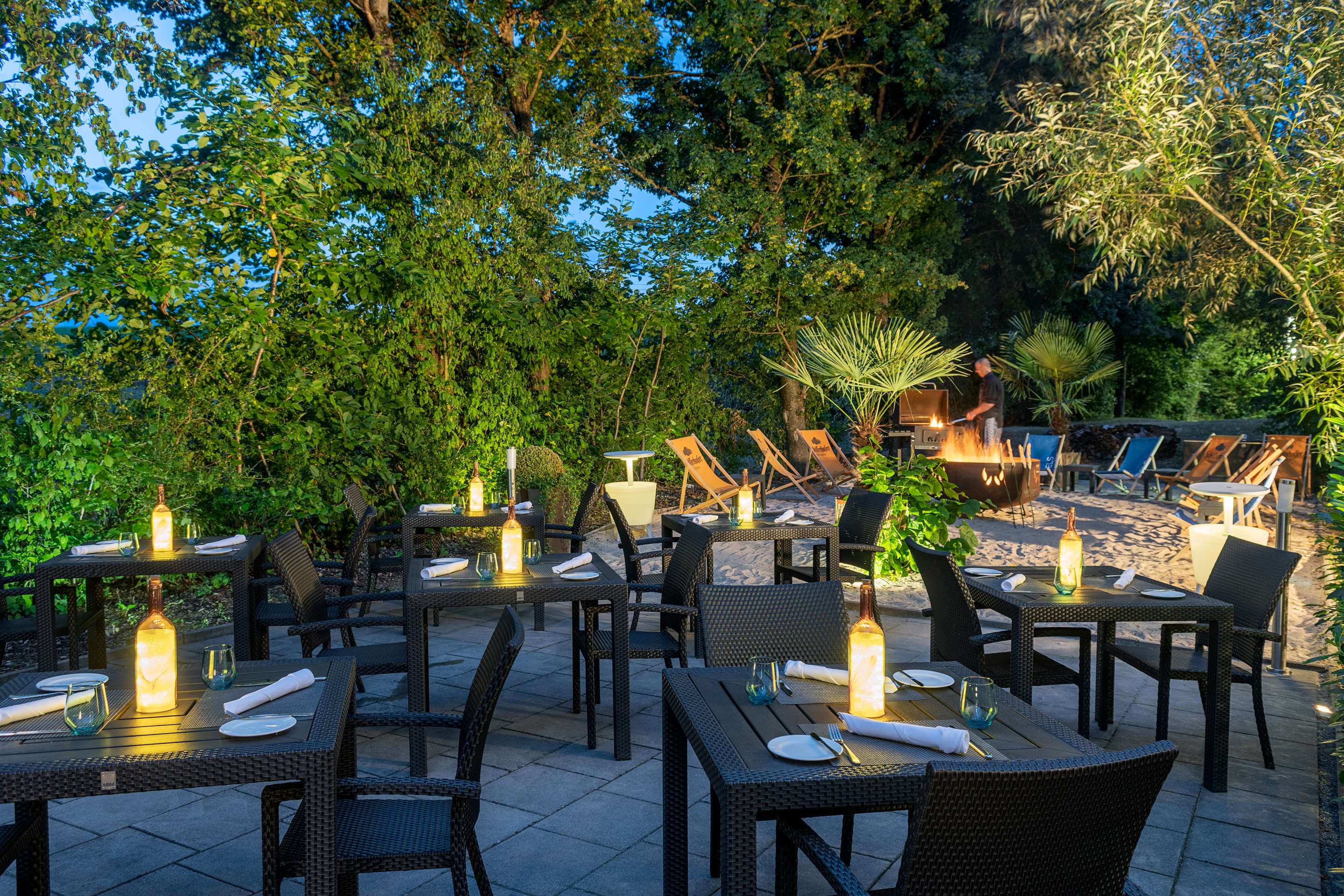 NH Stuttgart Airport Over view