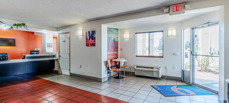 马丁斯堡6号汽车旅馆(Motel 6 Martinsburg, WV)图片