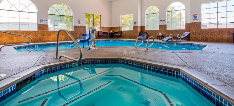 文多弗贝斯特韦斯特优质酒店(Best Western Plus Wendover Inn)图片