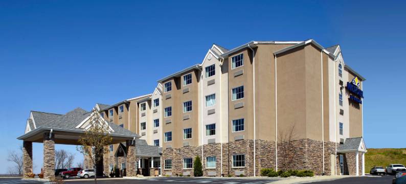圣克莱尔维尔麦客达套房酒店(Microtel Inn & Suites by Wyndham St Clairsville/Wheeling)图片