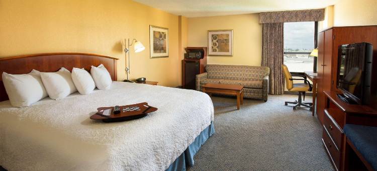 希尔顿欢朋酒店-梅塔里(Hampton Inn Metairie)图片