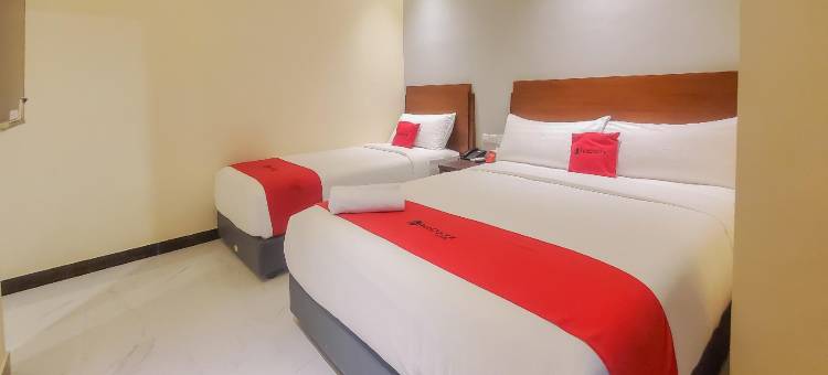 红门酒店普拉斯@UNO美拉克街萨马林达(RedDoorz Plus @ Uno Jalan Merak Samarinda)图片