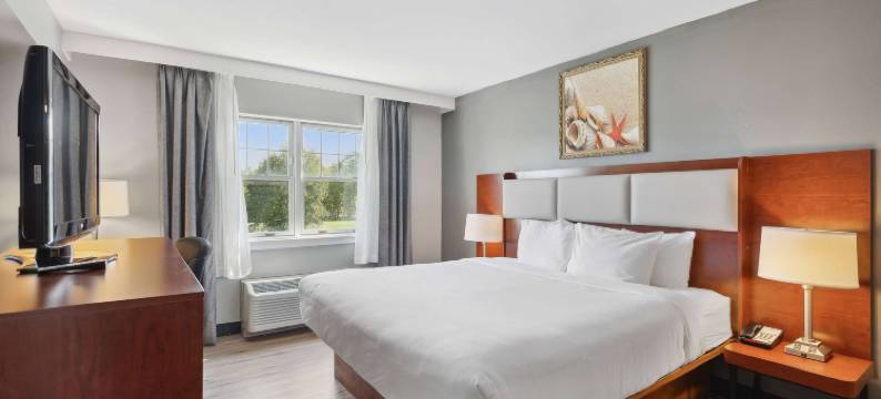 萨科旧果园海滩地区华美达酒店(Ramada by Wyndham Saco/Old Orchard Beach Area)图片