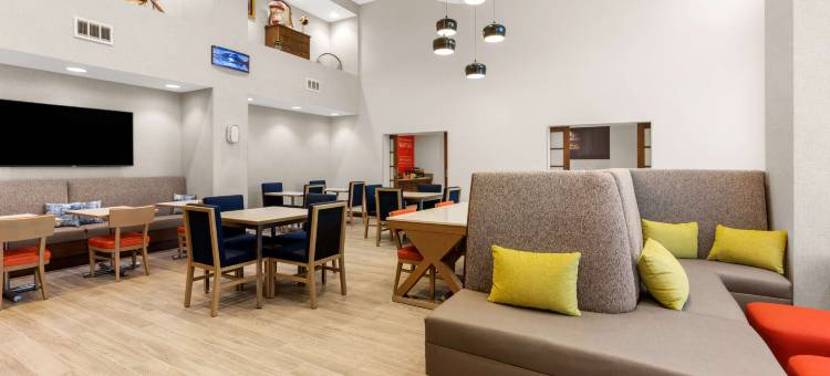 希尔顿欢朋套房酒店-费尔班克斯(Hampton Inn & Suites Fairbanks)图片