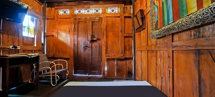 Lembah Mbalong Resort Mitra RedDoorz Near Exit Tol Singosari图片