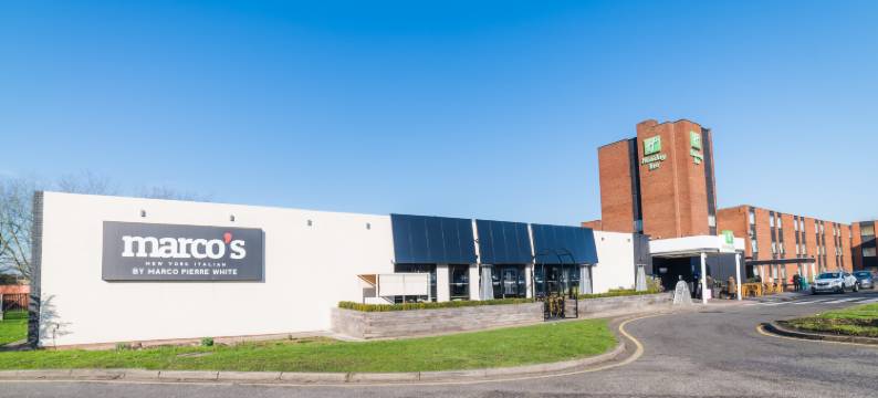 步仁伍德假日酒店(Holiday Inn BRENTWOOD M25, JCT.28 by IHG)图片