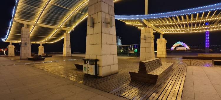躺床上看海看日出公寓(海云路分店)图片
