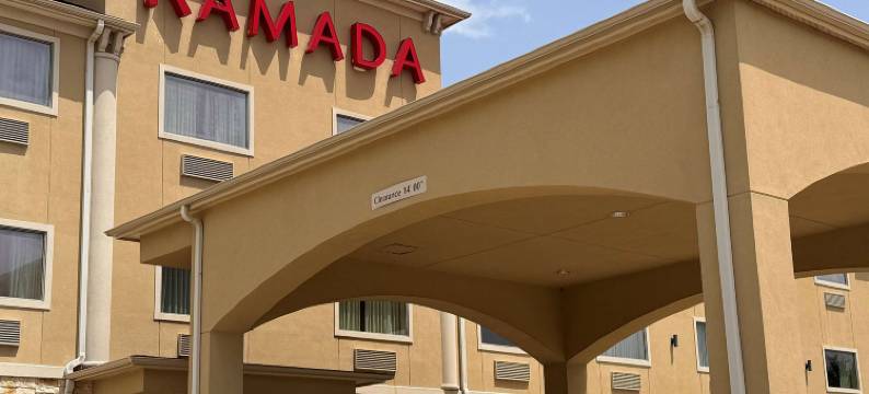 克利奇站华美达酒店(Ramada by Wyndham College Station)图片