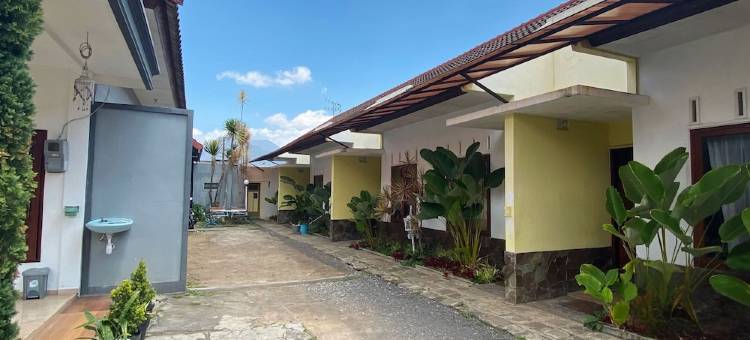 伽鲁达住宿(RedDoorz at Penginapan Garuda Batu)图片