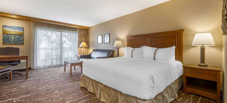 底特律湖贝斯特韦斯特精品酒店(Best Western Premier the Lodge on Lake Detroit)图片