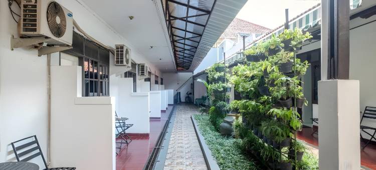 Urbanview Hotel Pondok Kurnia Cijagra Bandung by RedDoorz图片
