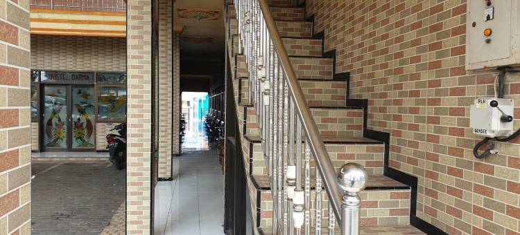 O酒店侯斯特尔达尔玛清真(Hotel O Houstel Darma Syariah)图片