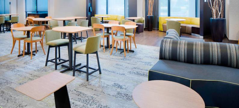 万怡酒店-万豪旗下里士满机场(Courtyard Richmond Airport)图片