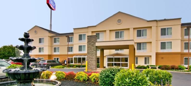克拉克斯维尔万枫酒店(Fairfield Inn & Suites Clarksville)图片