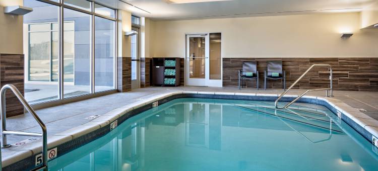 费耶特维尔万枫酒店及套房(Fairfield Inn & Suites Fayetteville)图片