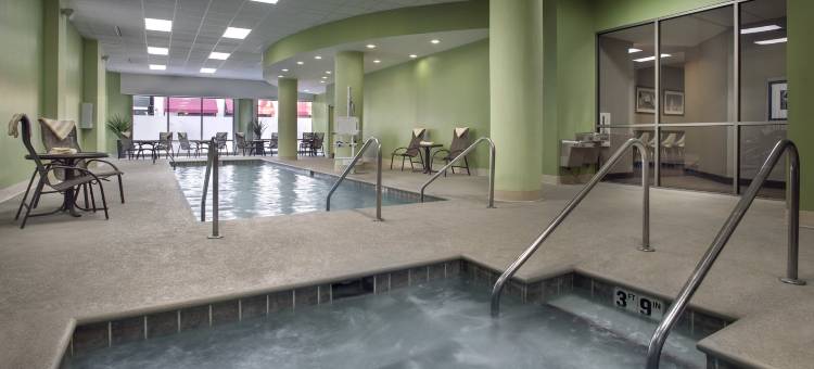 希尔顿欢朋套房酒店-密尔沃基市区(Hampton Inn & Suites Milwaukee-Downtown)图片