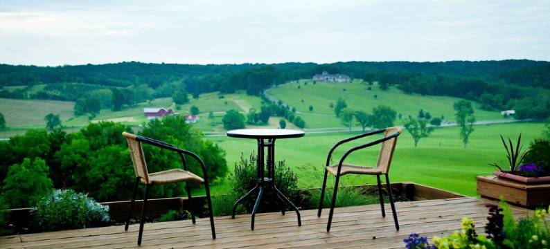 Dream Getaway Cottage w/ Endless Hilltop Views - Seasonal Pool/Hot Tub图片