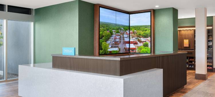 皮茨伯勒希尔顿欢朋套房酒店(Hampton Inn & Suites by Hilton Pittsboro)图片