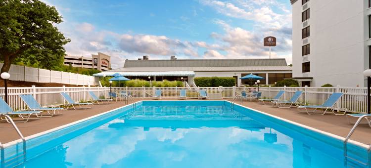 华盛顿希尔顿逸林酒店草地娱乐场区(DoubleTree by Hilton Washington Meadow Lands Casino Area)图片