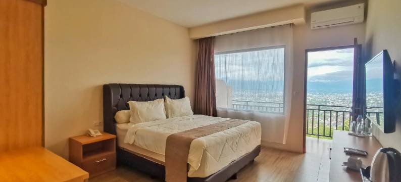 Bukit Indah Doda Hotel & Resorts图片