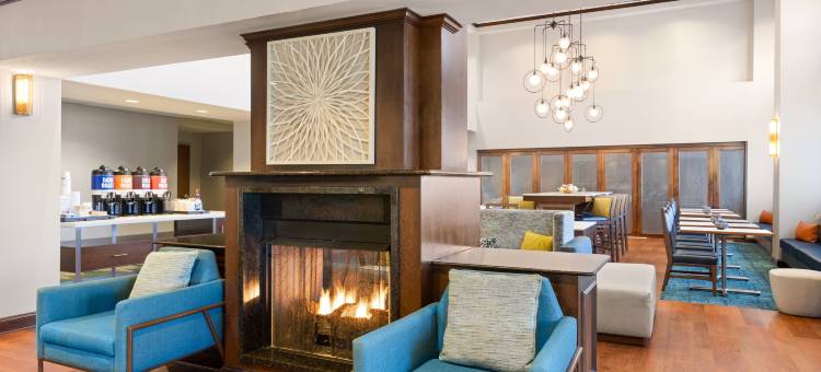 萨凡纳 - 机场希尔顿欢朋套房酒店(Hampton Inn & Suites Savannah-Airport)图片