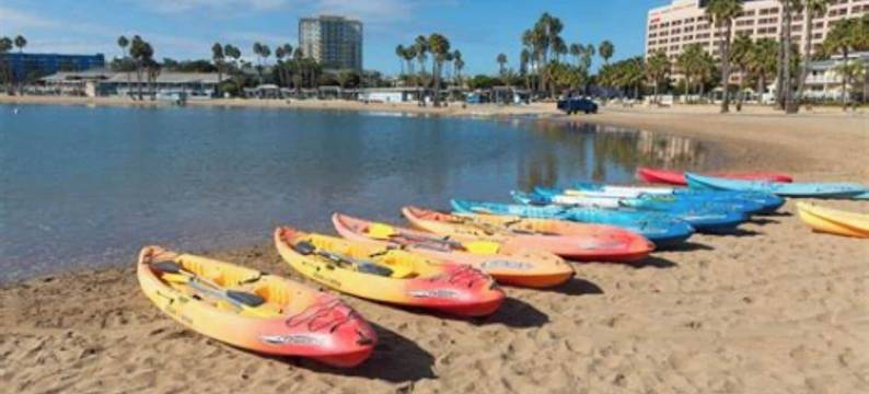 马里纳的豪华空间(Luxury Space in the Marina)图片