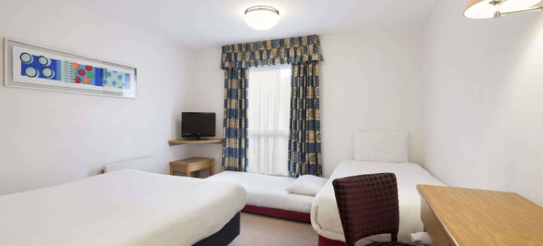 德福铁桥M54温德姆戴斯酒店(Days Inn by Wyndham Telford Ironbridge M54)图片