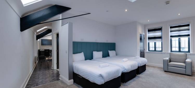 庙宇法院卡弗恩区公寓(Temple Court Cavern Quarter Apartments by Happy Days)图片