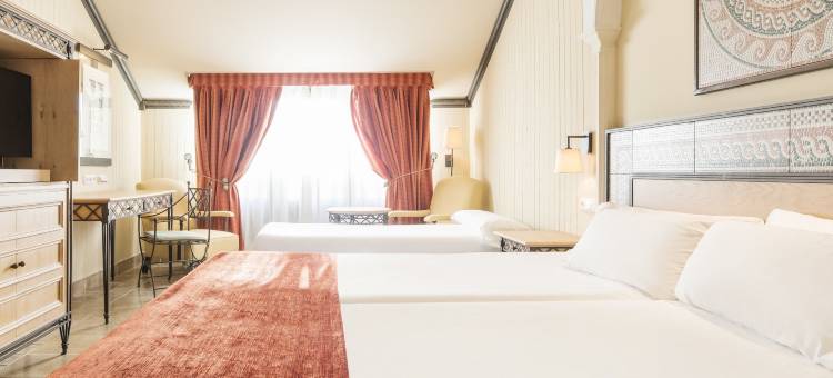 伊露尼翁梅里达宫酒店(Hotel Ilunion Mérida Palace)图片