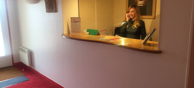 维拉酒店(Villa Hotel)图片