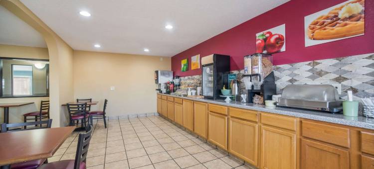 品质酒店奥法伦 IL - 圣路易斯(Quality Inn O'Fallon IL - St Louis)图片