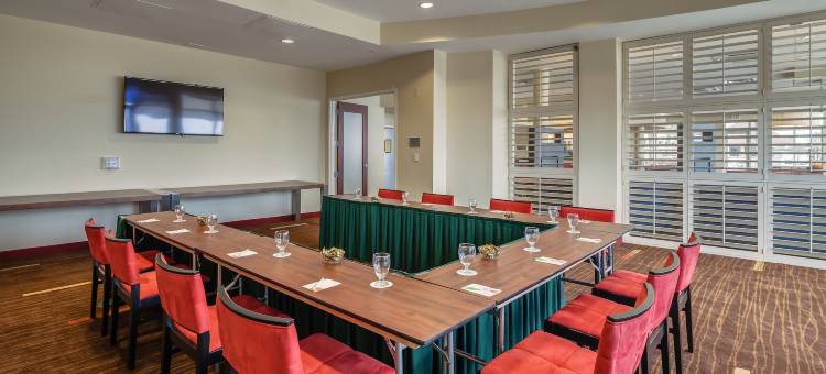 杰克逊维尔海滩海滨万怡酒店(Courtyard Jacksonville Beach Oceanfront)图片