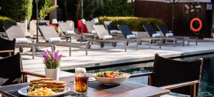 中锡切斯公园酒店(Hotel Medium Sitges Park)图片