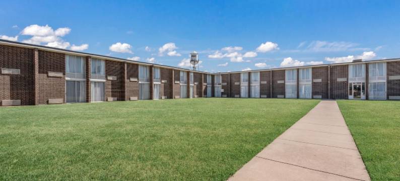 Bricktown Hotel & Extended Stay图片