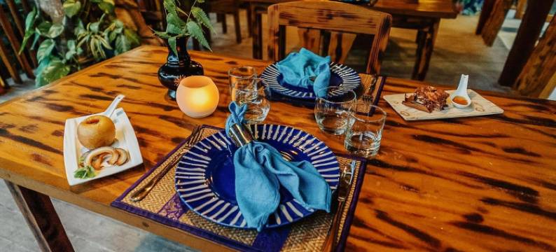 阴影旁酒店(By the Shade)图片