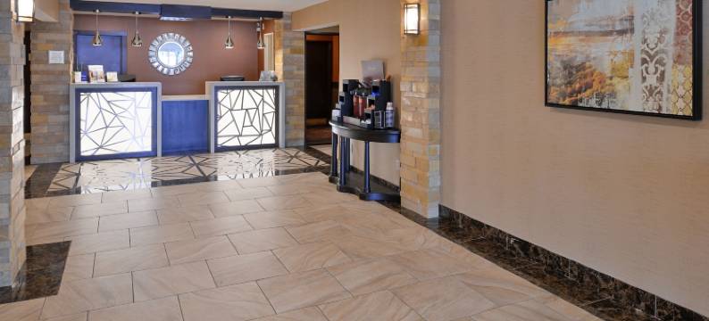 伍德兰德贝斯特韦斯特酒店(Best Western Woodland Inn)图片