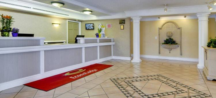 Econo Lodge Kalamazoo Near Wings Stadium图片