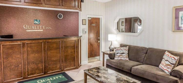 佩尔城I-20出口158号凯艺酒店(Quality Inn Pell City I-20 Exit 158)图片