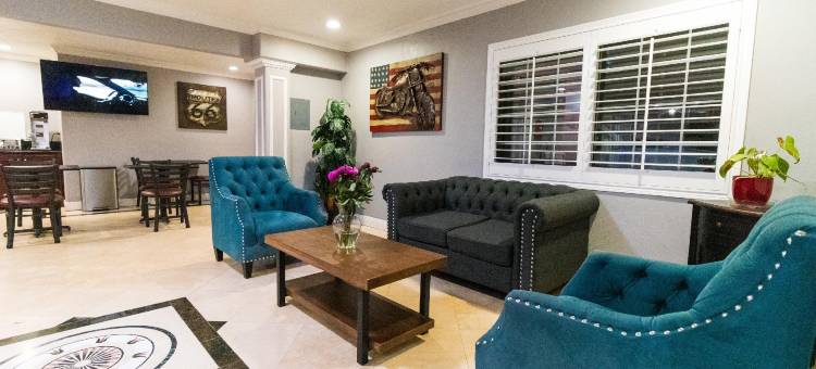 布莱斯伊克诺旅馆(Econo Lodge)图片