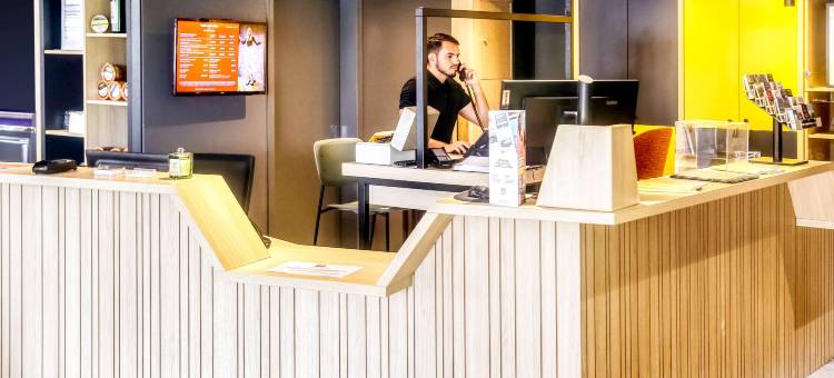 宜必思比亚里茨安格雷机场酒店(Ibis Biarritz-Anglet Aéroport)图片