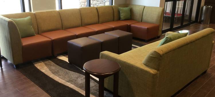 鲍威尔湖呗盟套房酒店(Baymont Inn & Suites by Wyndham Page Lake Powell)图片