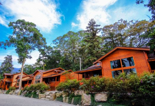 Yo Shen Jing Resort Hotel Overview