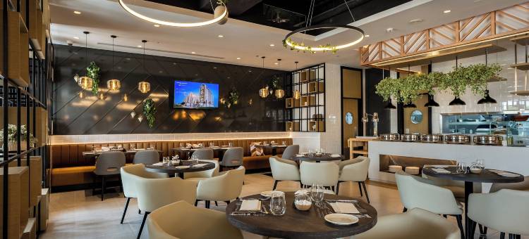 达马克山丘2号酒店-罗塔纳旗下Edge酒店(Damac Hills 2 Hotel, an Edge by Rotana Hotel)图片