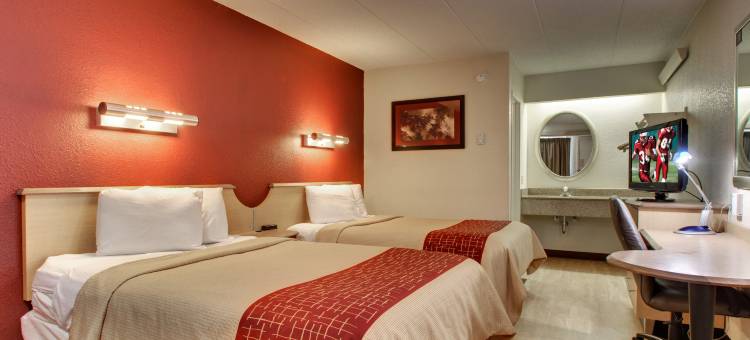 红屋顶酒店圣路易斯 - 西港/马里兰高地(Red Roof Inn St Louis - Westport/ Maryland Heights)图片